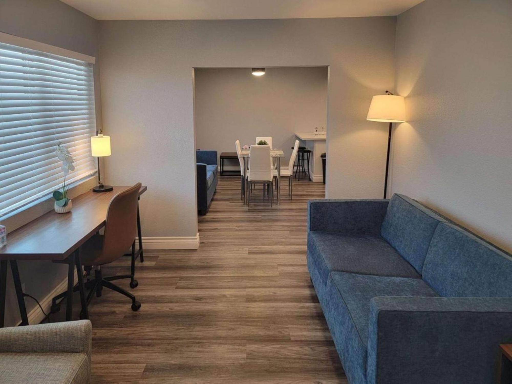 Tropicana Stays By Townhouse Hotel Las Vegas