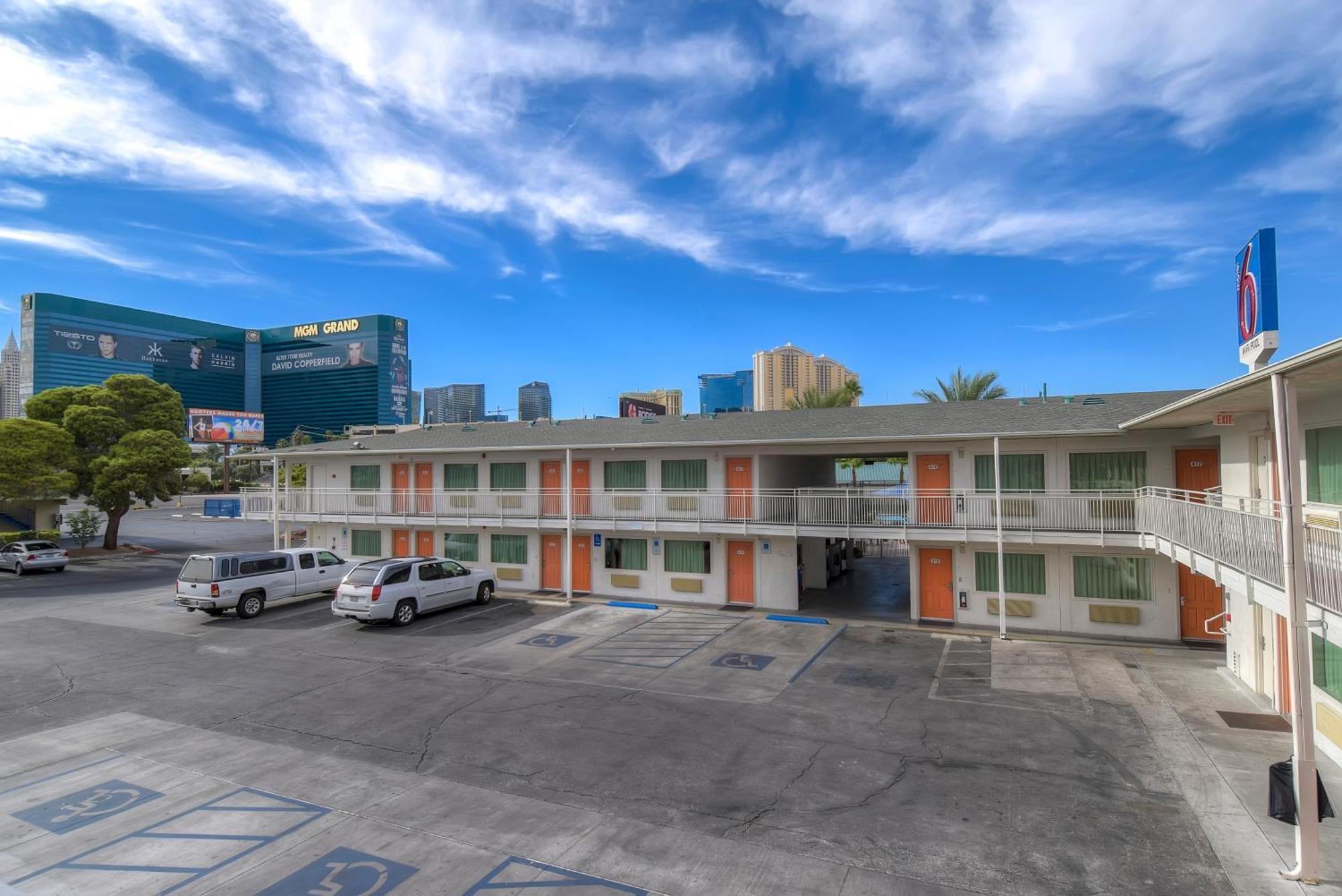Tropicana Stays By Townhouse Las Vegas